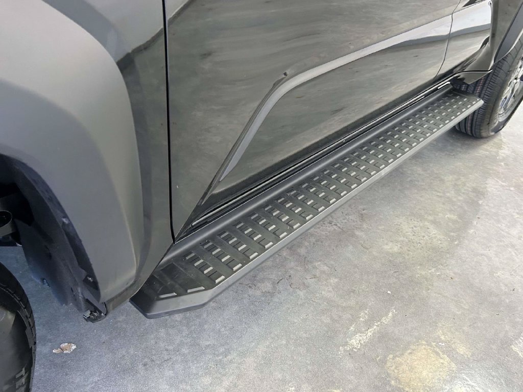 Used 2025 Black Toyota SR5 image 9