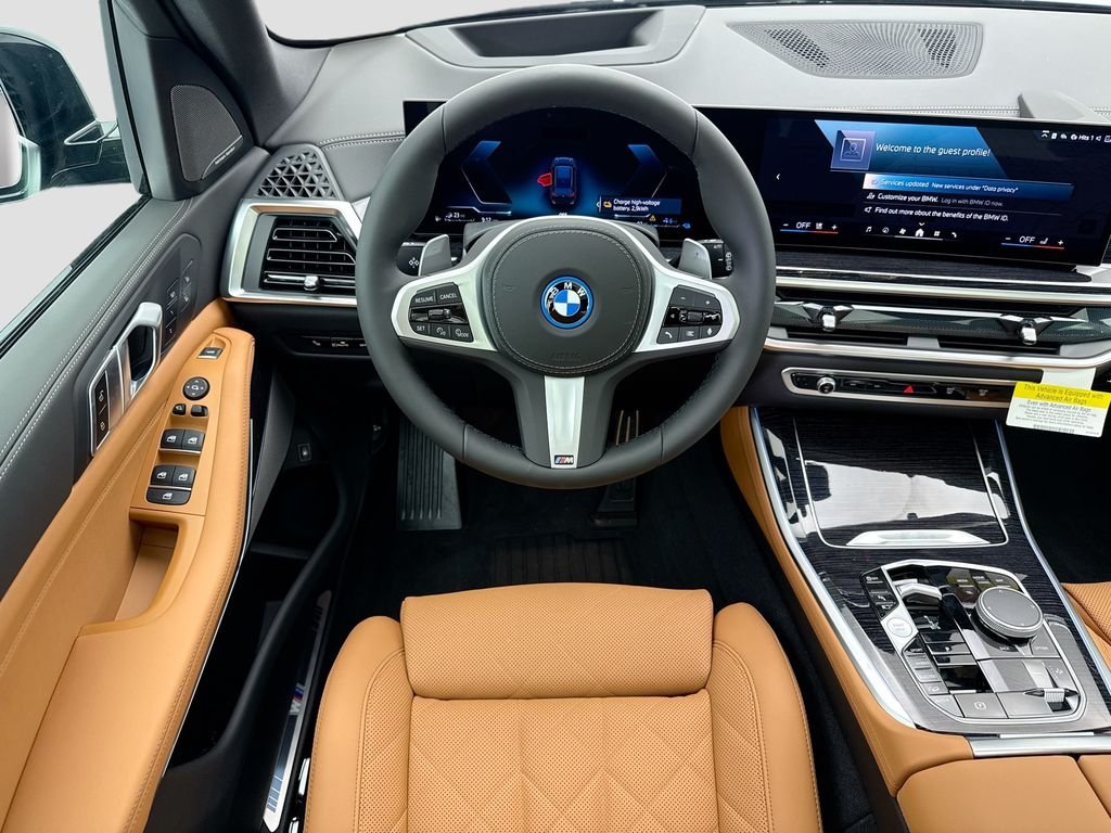New 2026 Black Sapphire Metallic BMW xDrive50e image 10