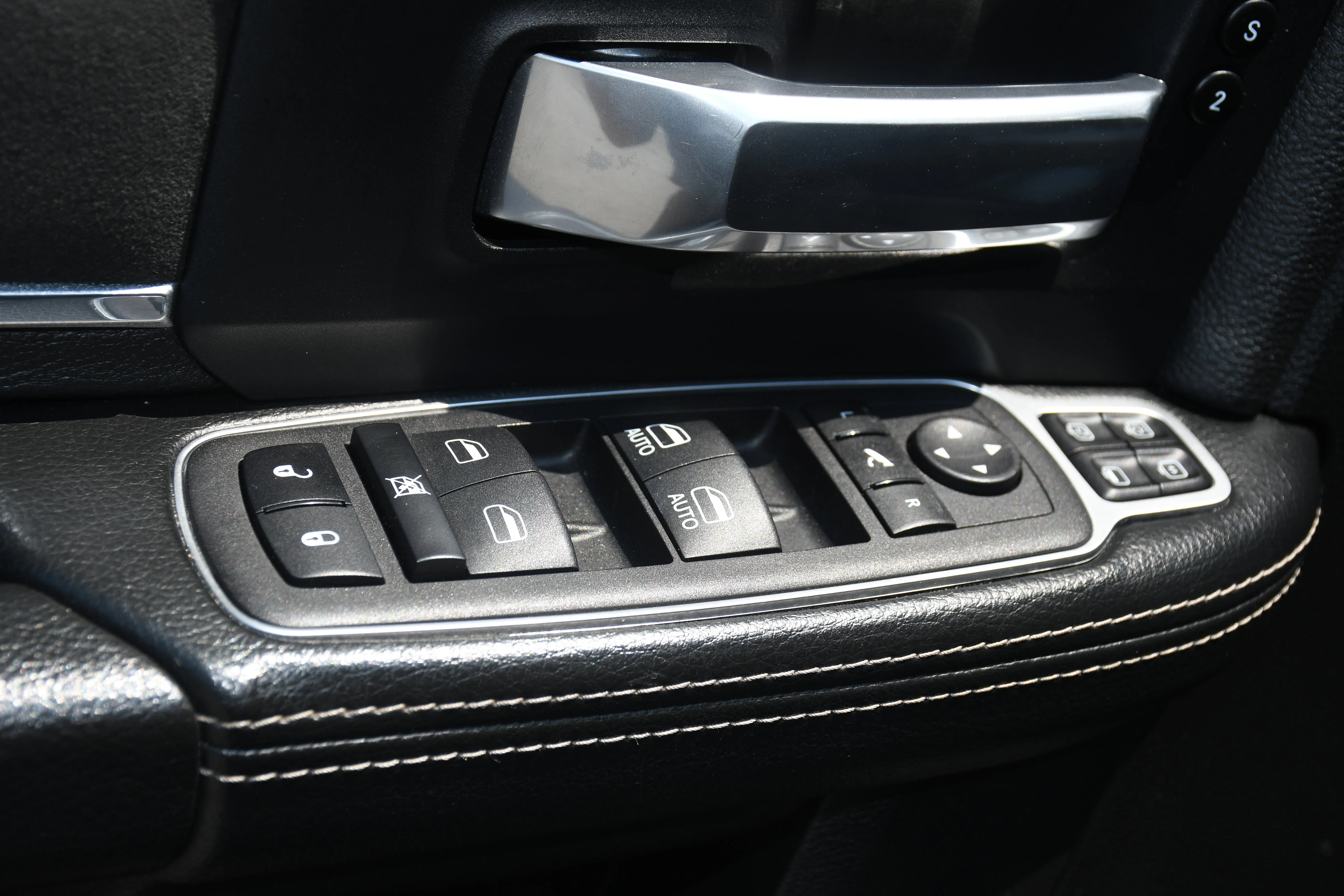 2024 RAM Ram 3500 Pickup Laramie - Photo 10