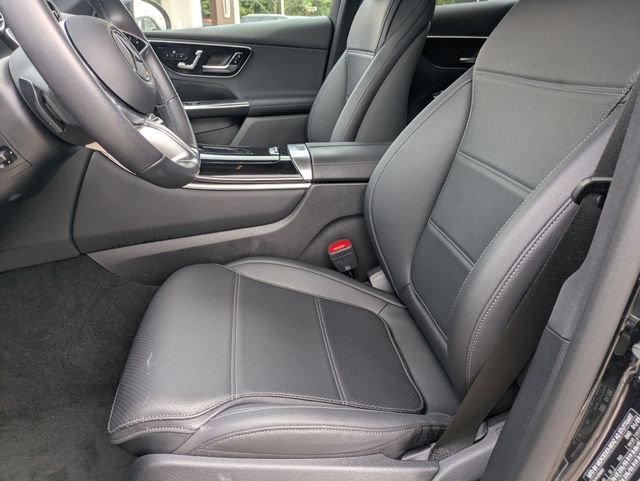 Used 2025 Black Mercedes-Benz GLC 300 image 20