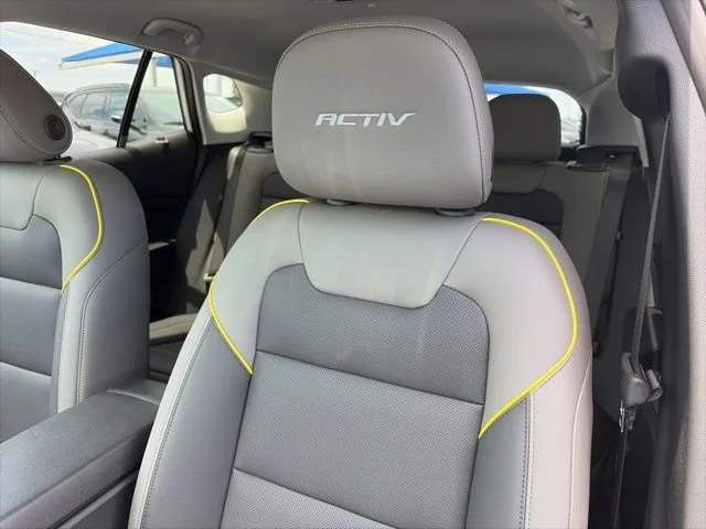 New 2026 Summit White Chevrolet ACTIV image 17