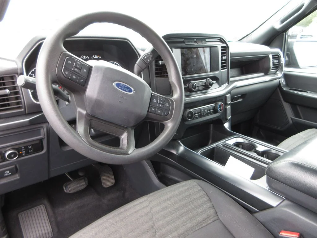 Used 2023 Gray Ford XL image 5