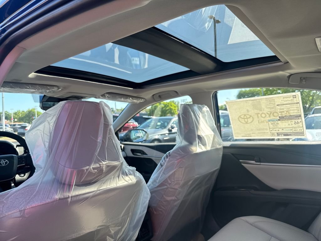 2026 Toyota Camry XLE - Photo 33