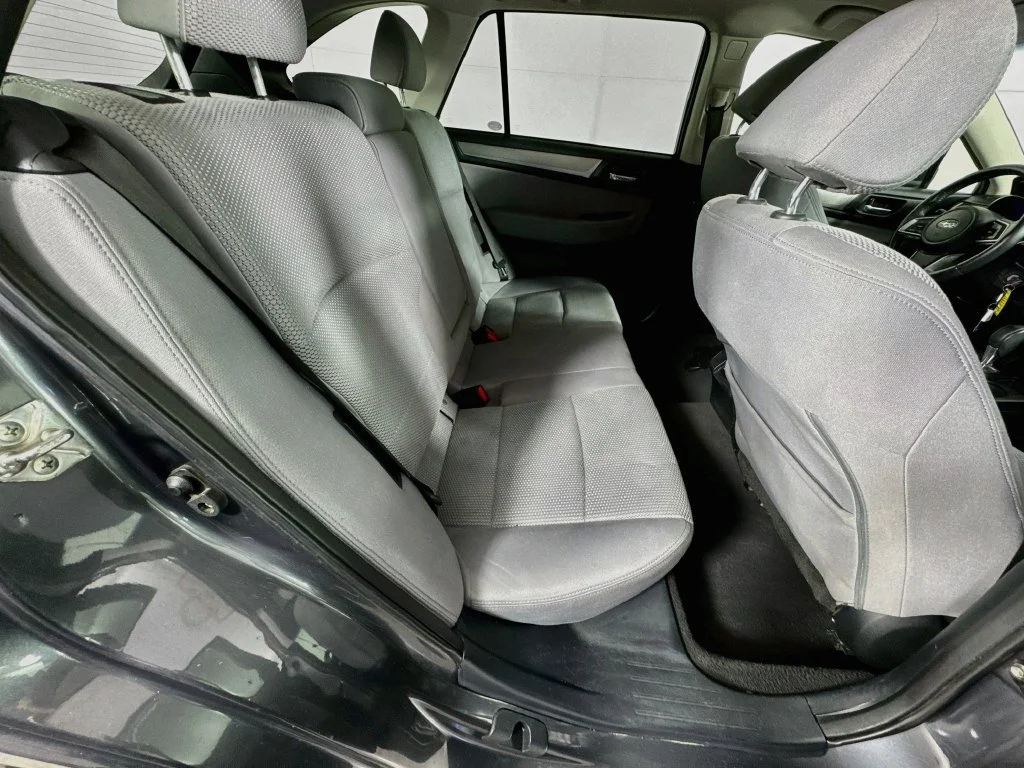 Used 2019 Gray Subaru 2.5i Premium image 34