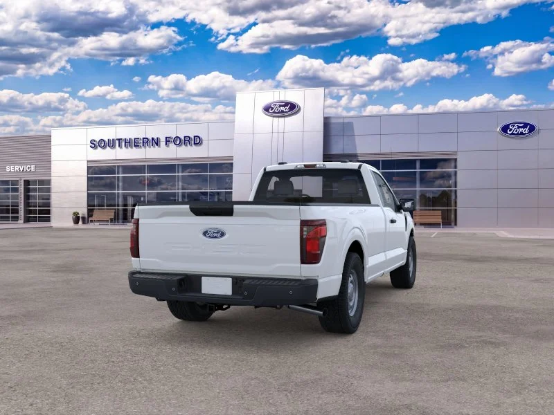 New 2026 Oxford White Ford XL image 31
