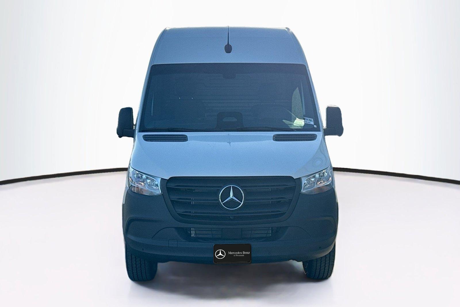 New 2026 Arctic White Mercedes-Benz  image 2