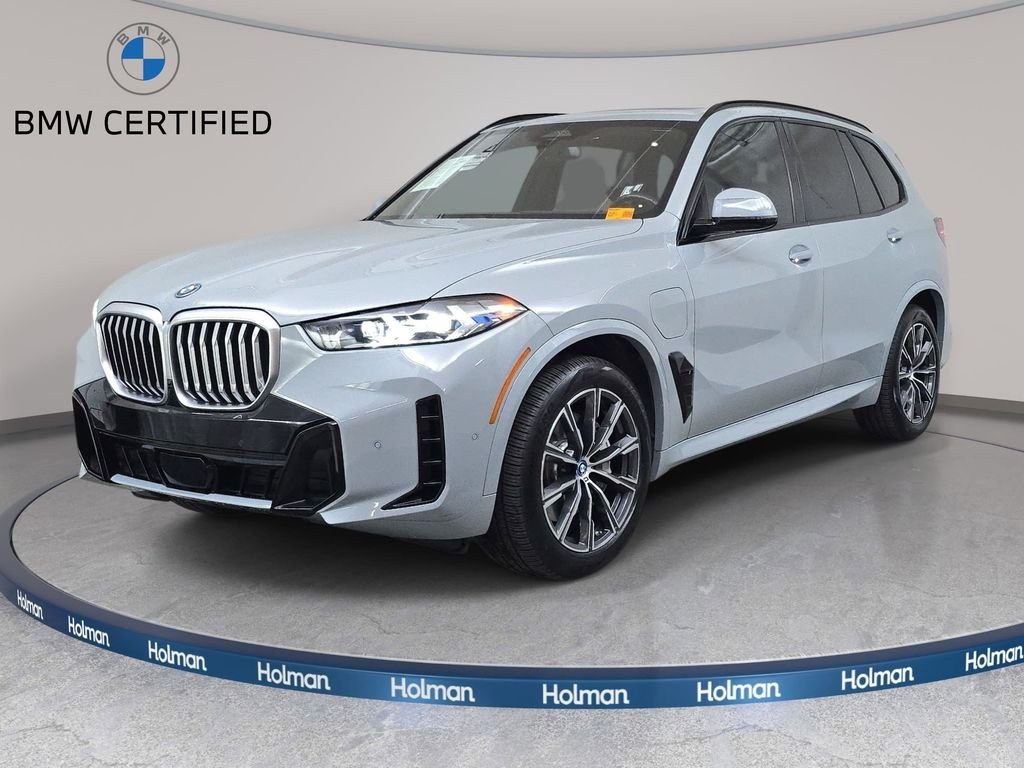 2024 BMW X5 xDrive50e's photo