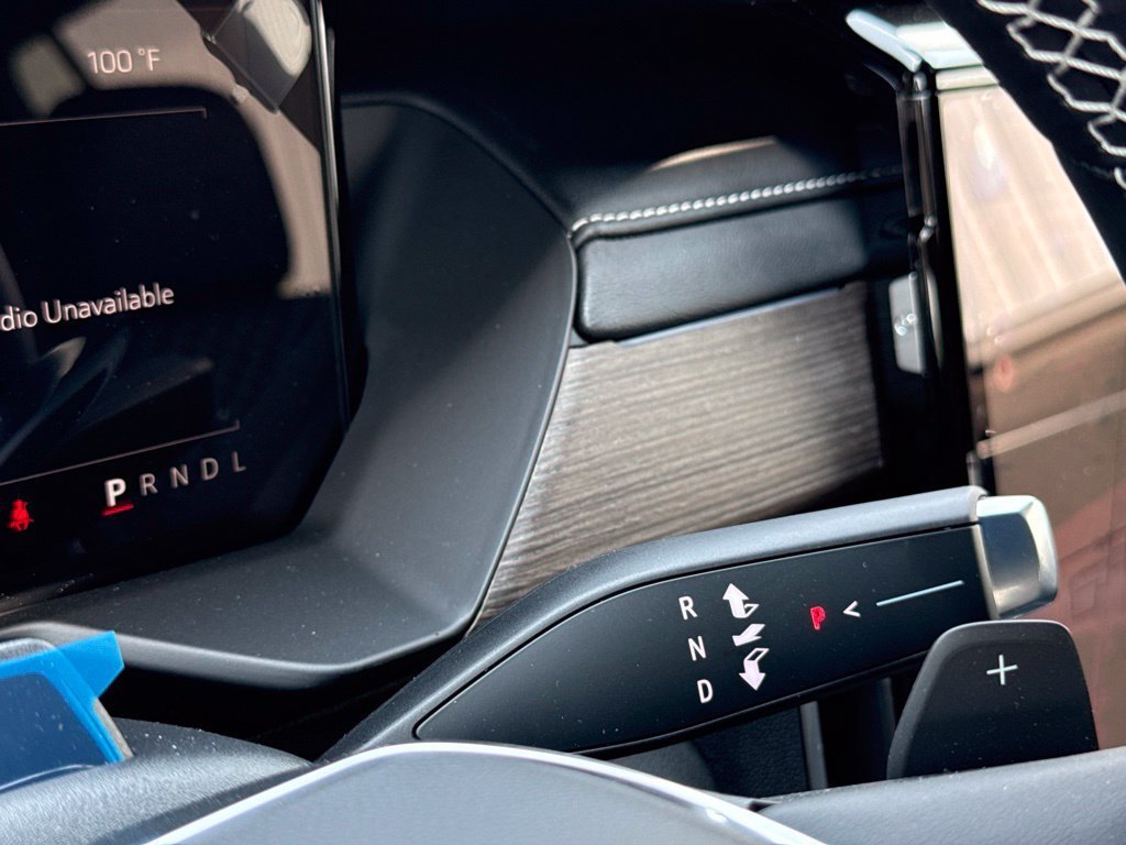 2026 GMC Acadia Denali - Photo 32