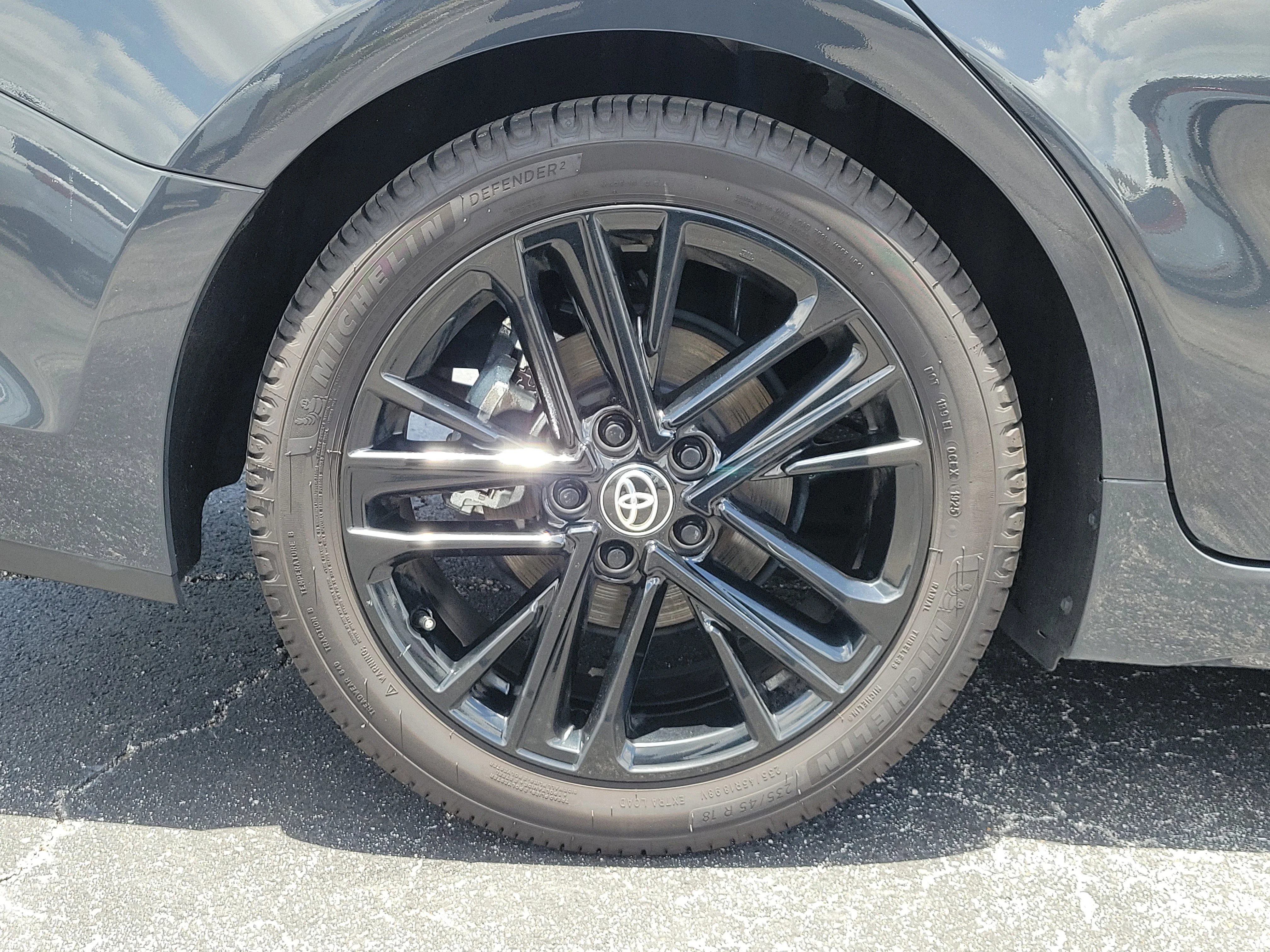 Used 2025 Underground Toyota LE image 9