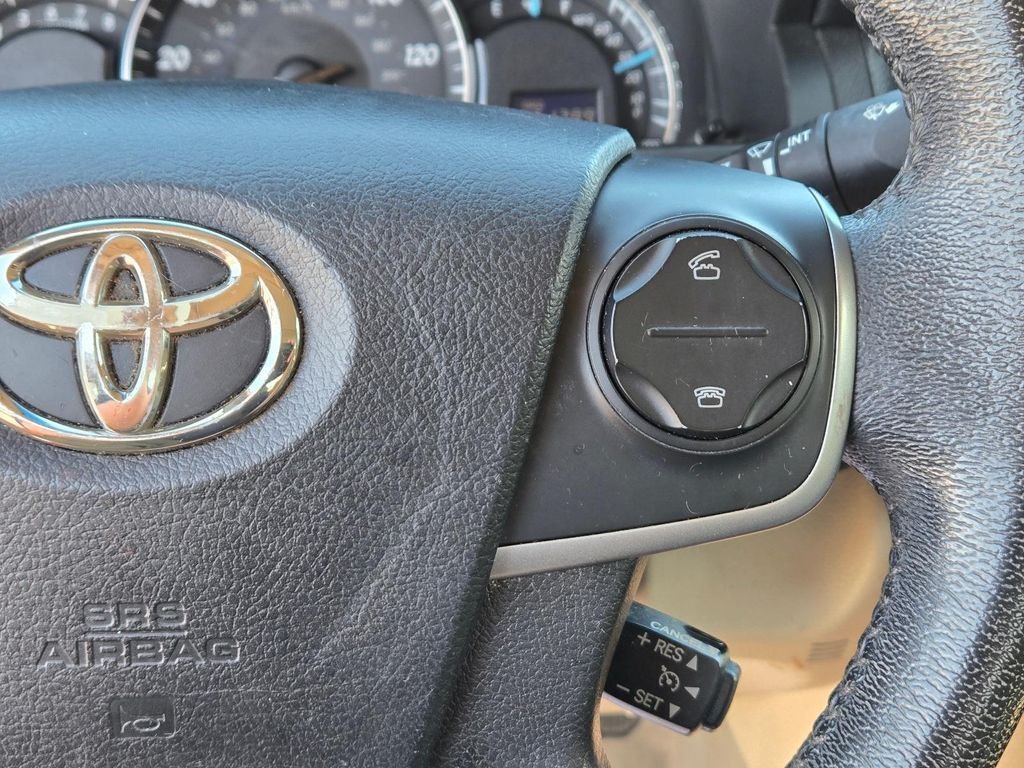 2012 Toyota Camry XLE - Photo 22