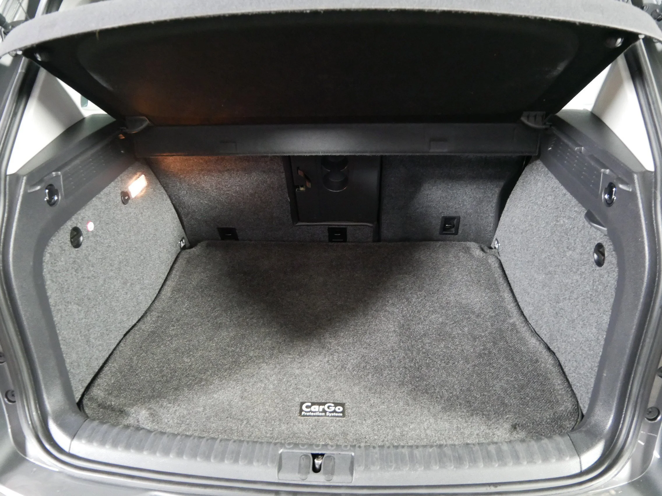 Used 2012 Pepper Gray Metallic Volkswagen S w/Sunroof image 18