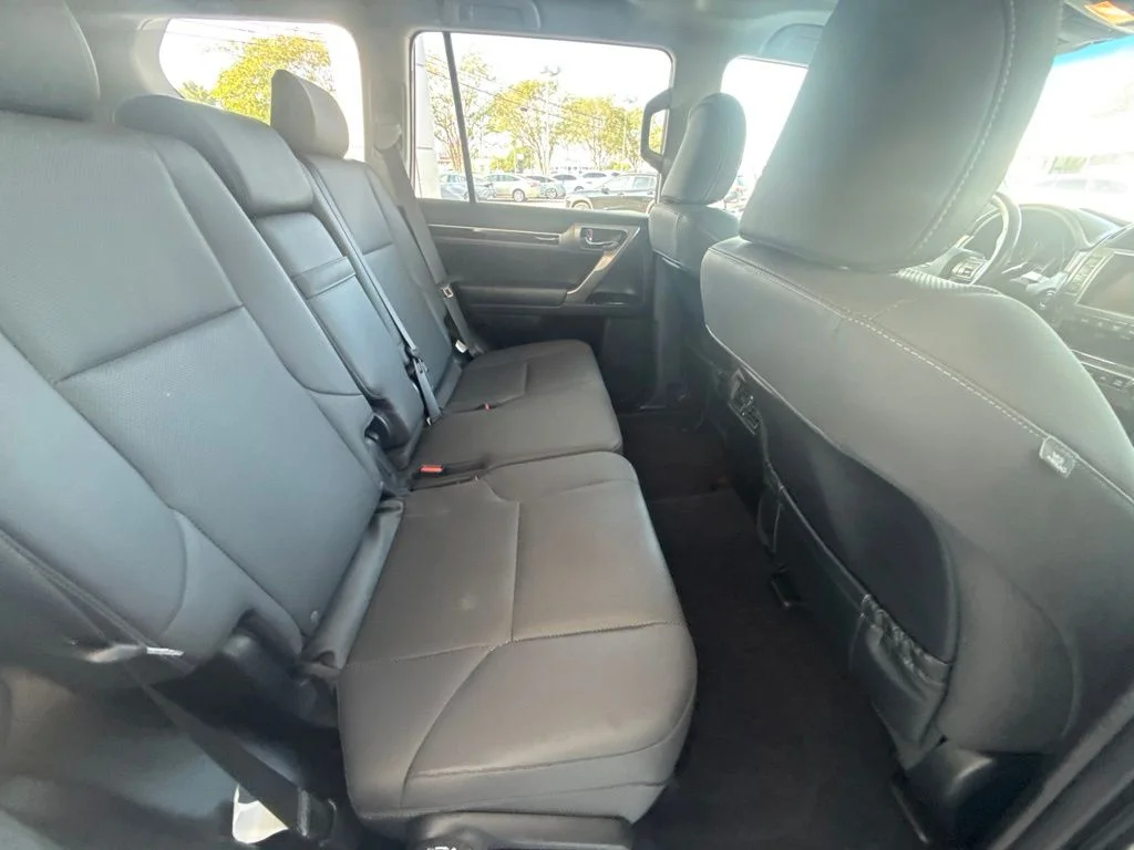 Used 2019 Silver Lexus 460 image 37