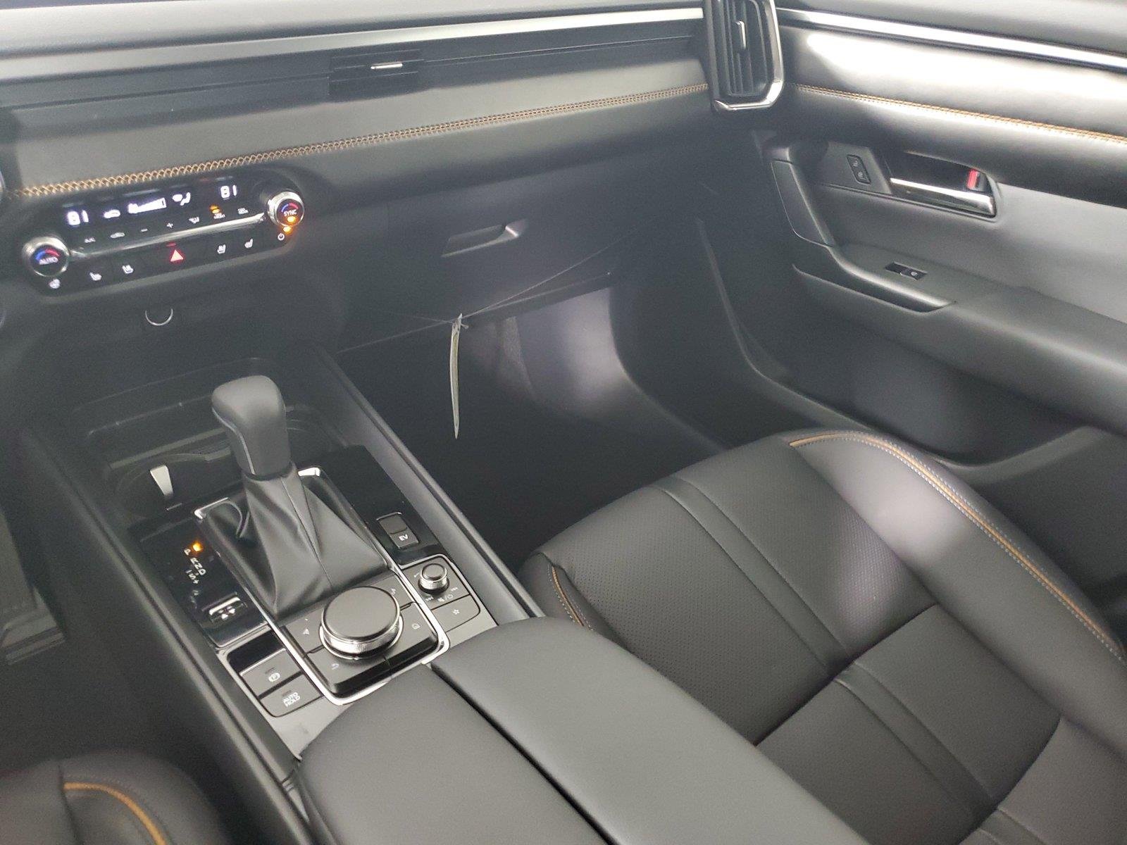 2026 Mazda CX-50 Premium Plus - Photo 17