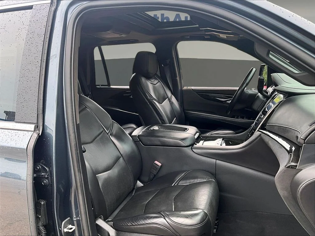 Used 2019 Gray Cadillac Platinum Edition image 33