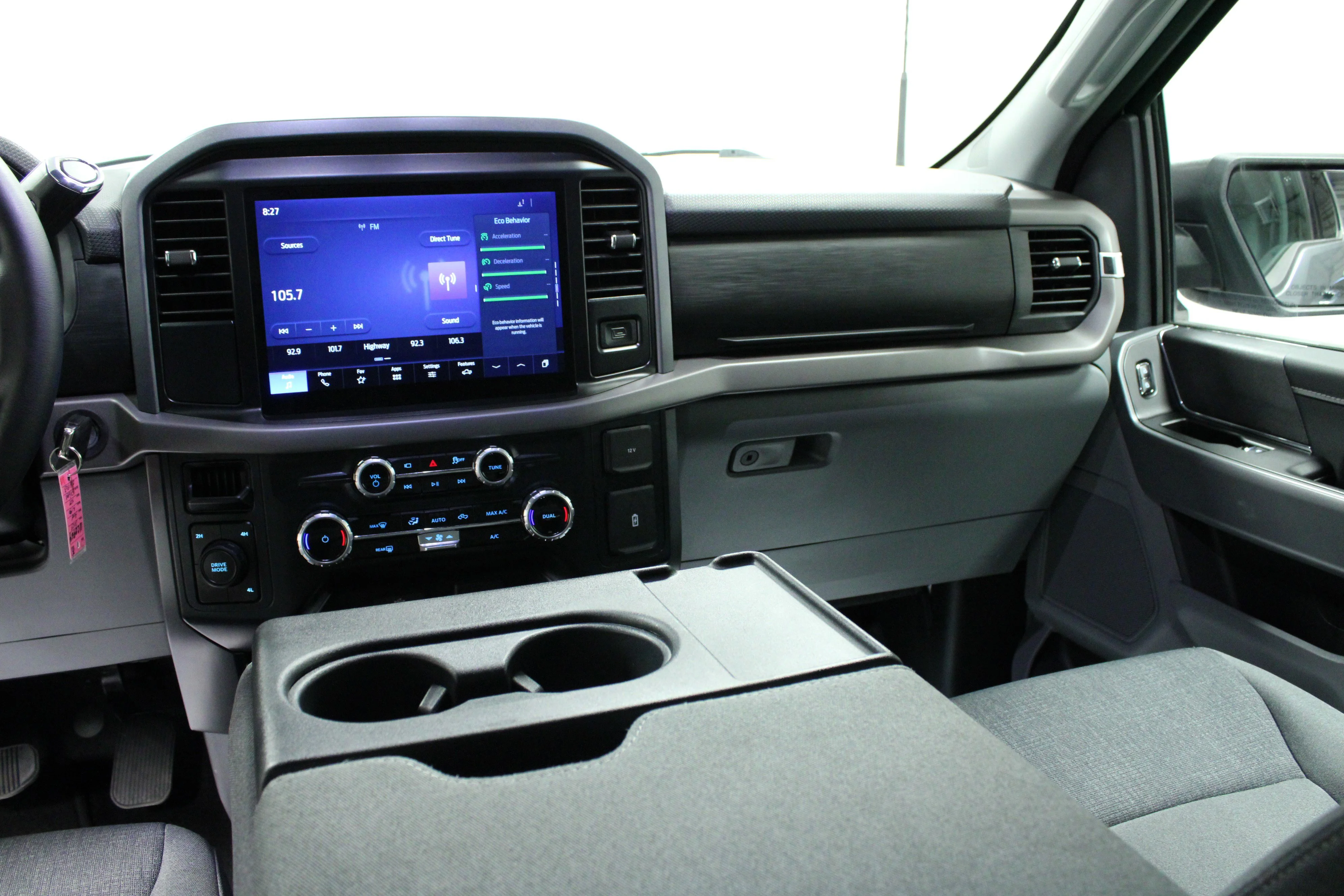 Used 2025 Iconic Silver Metallic Ford XLT image 19