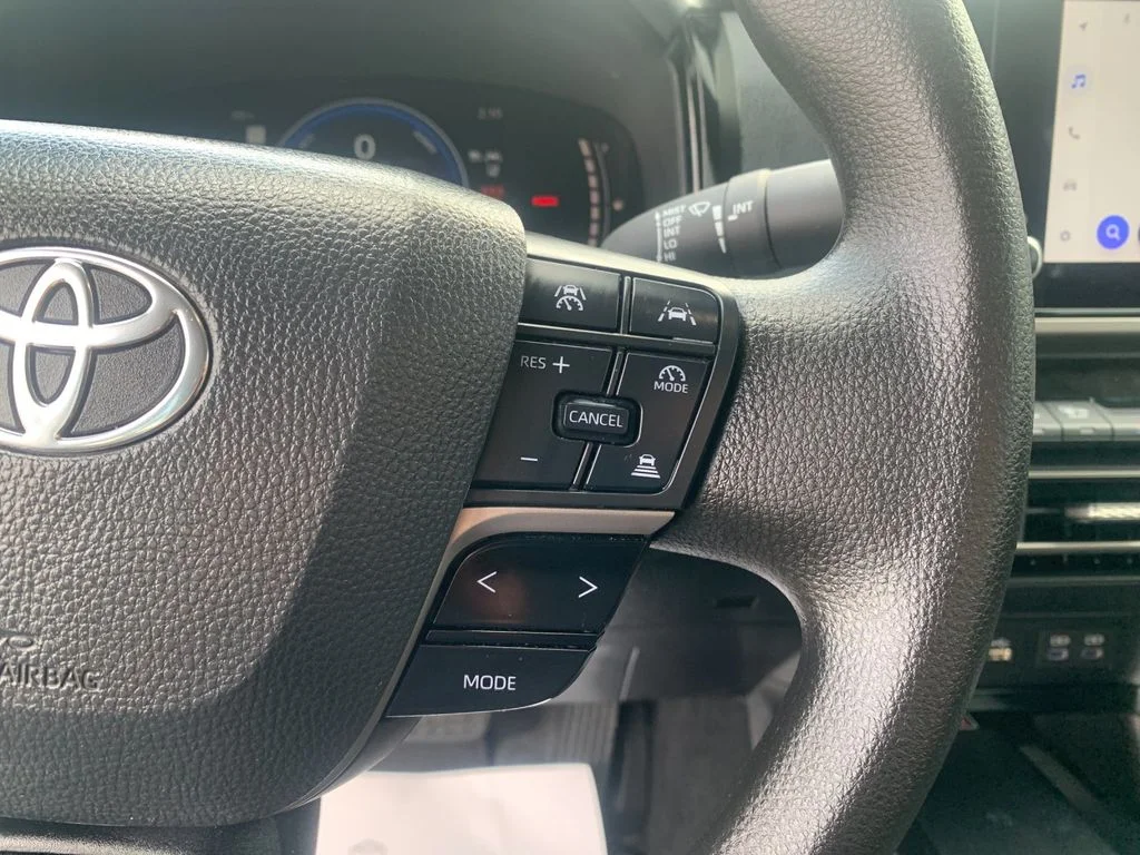Used 2026 White Toyota LE image 28