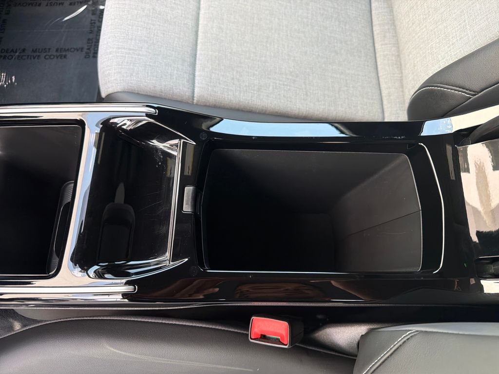 Certified Used 2025 Pure White Volkswagen Pro image 25