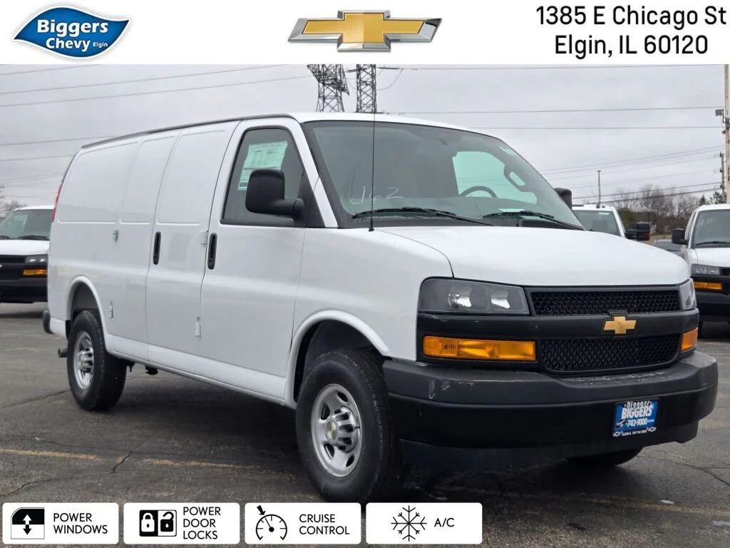 2026 Chevrolet Express 2500 Work Van HD's photo