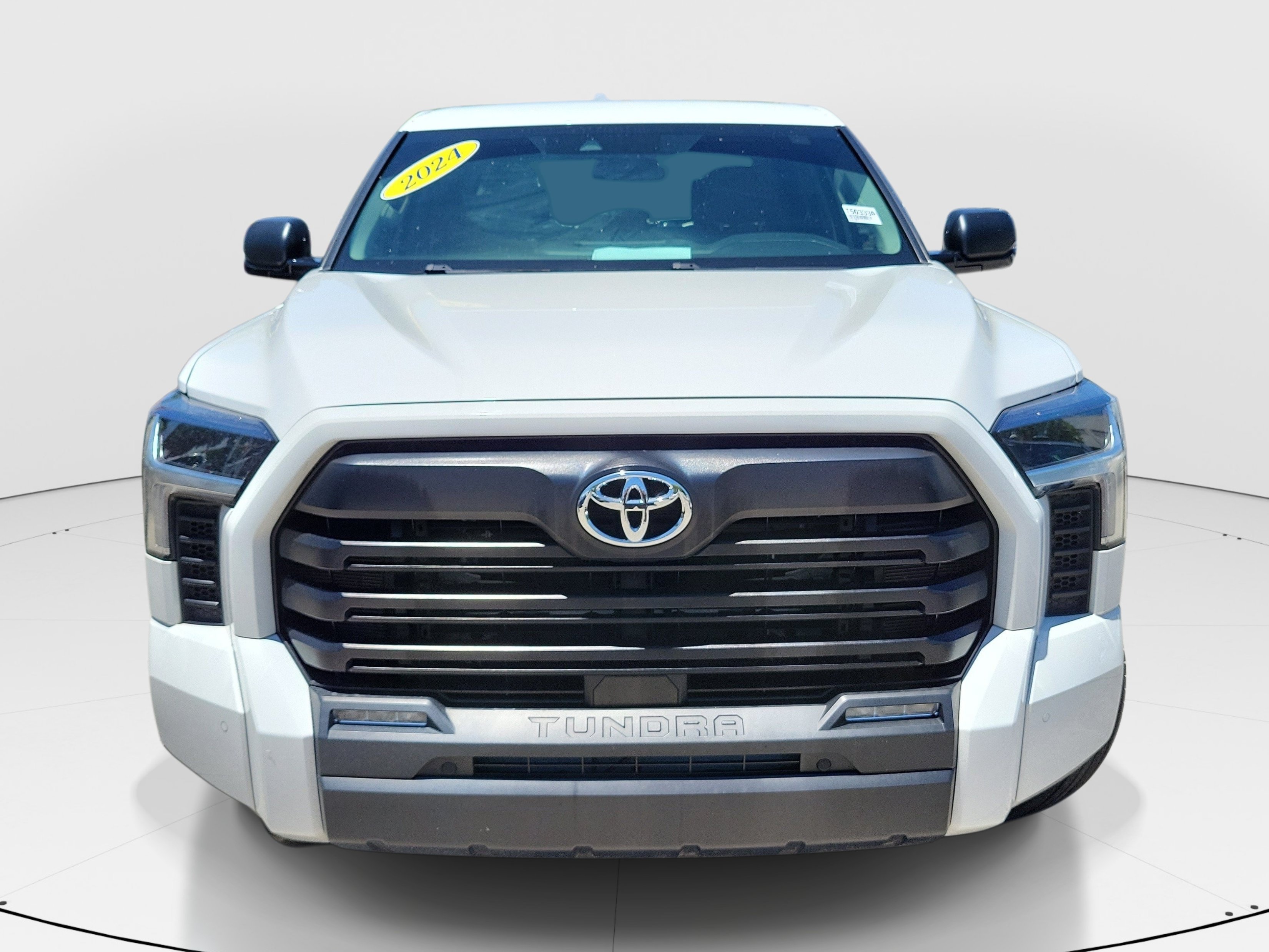 Used 2024 Ice Toyota SR5 image 2