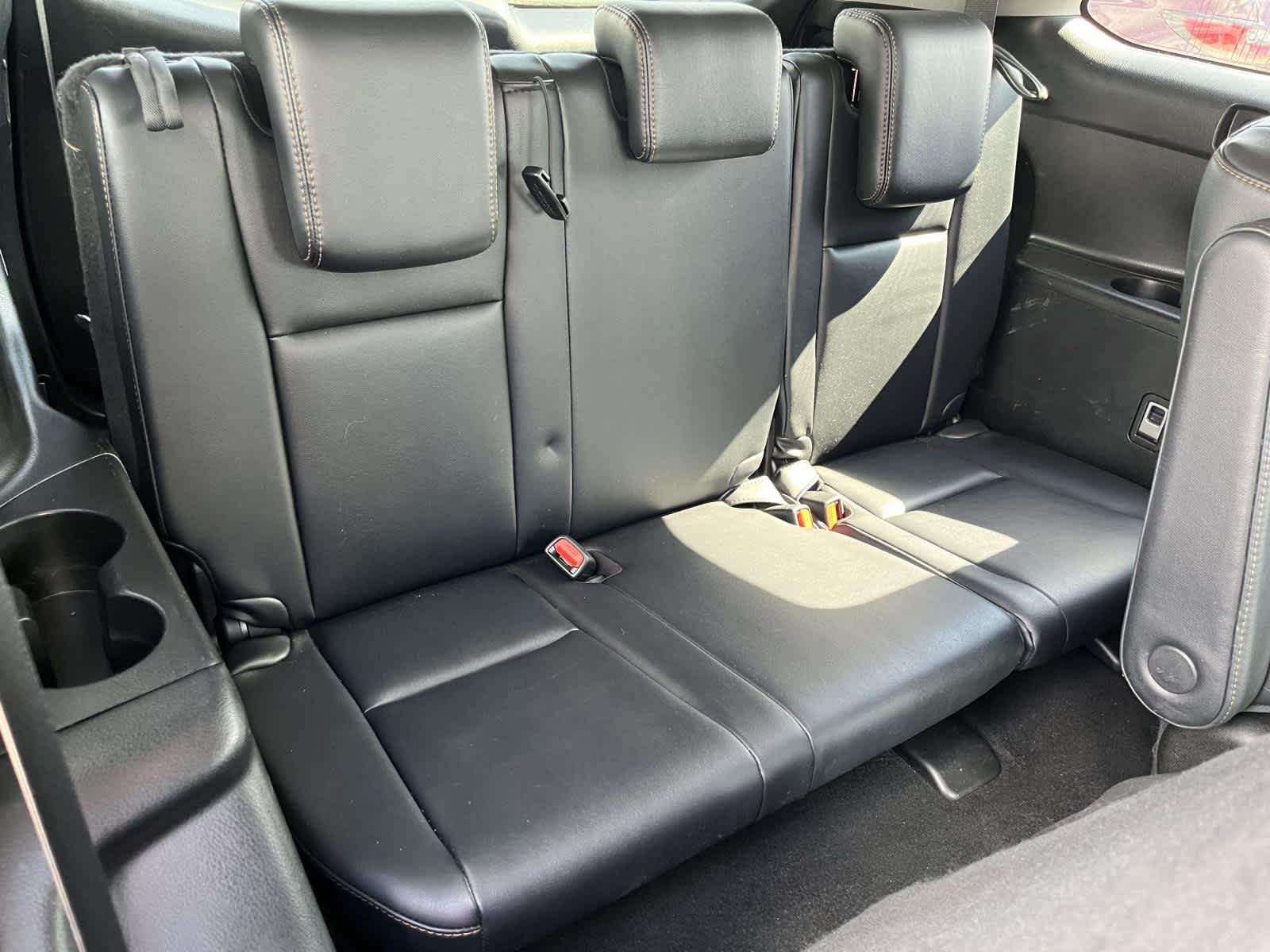 Used 2017 Predawn Gray Mica Toyota XLE image 22