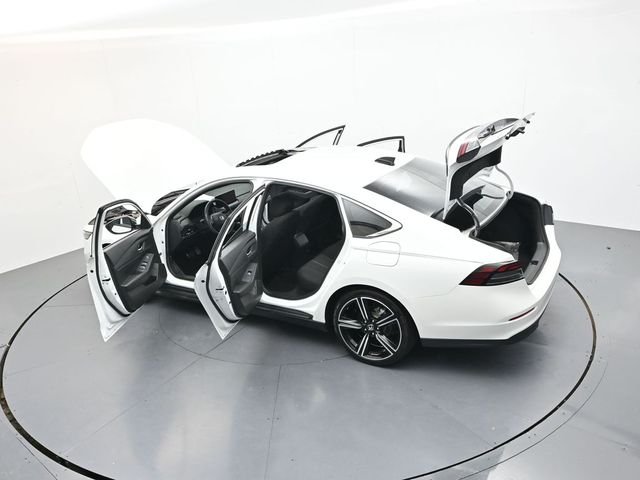Used 2024 Platinum White Pearl Honda Sport image 45