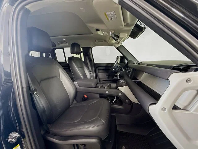 Certified Used 2023 Black Land Rover SE image 30