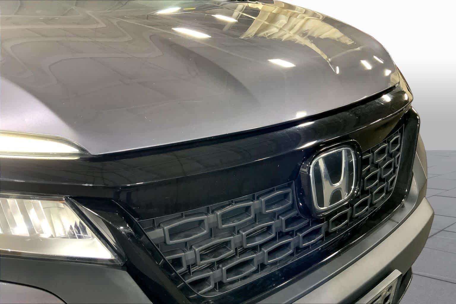 Used 2021 Modern Steel Metallic Honda Elite image 30