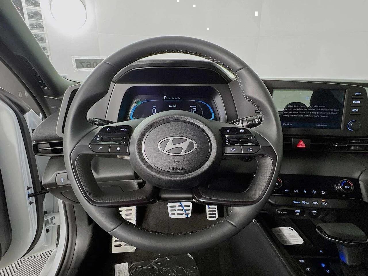 New 2026 Serenity White Hyundai SEL Sport image 8