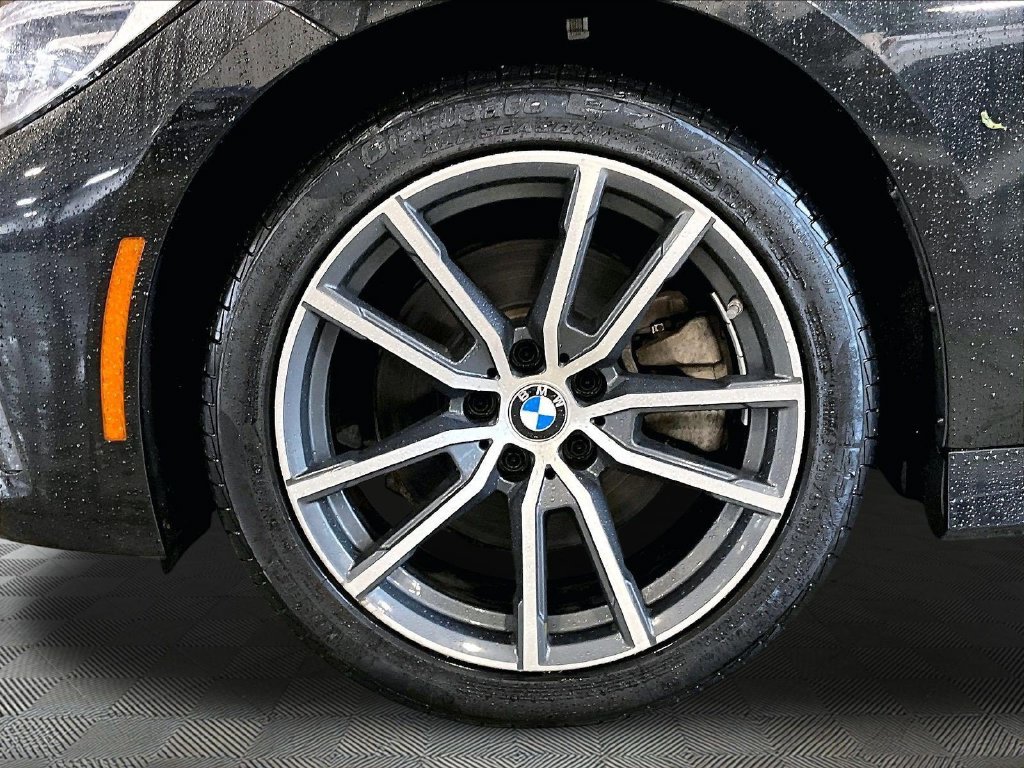 Used 2019 Black BMW 330i xDrive image 7