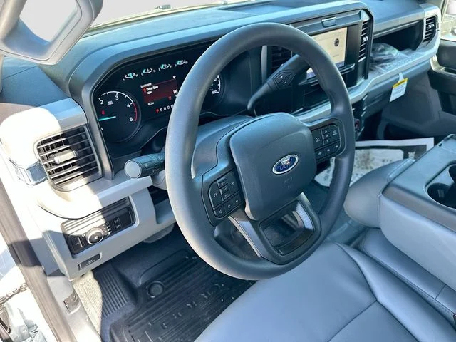 New 2025 Oxford White Ford KNAPHEIDE 11