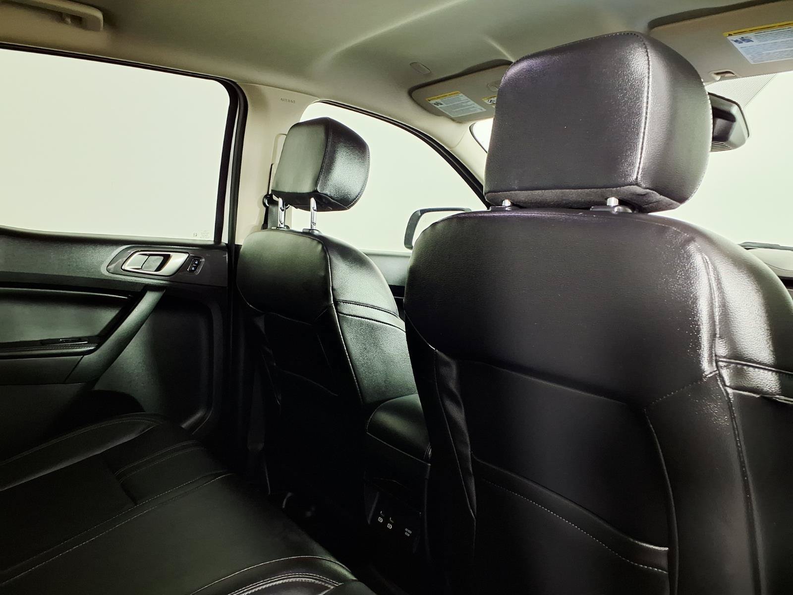 Used 2019 White Ford  image 11