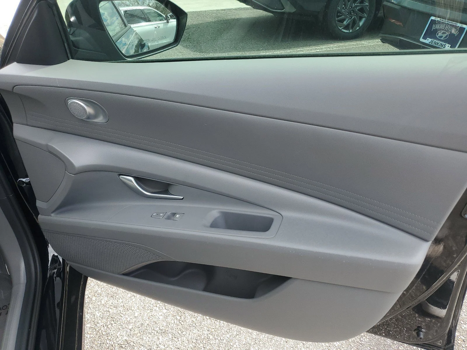 Used 2021 Phantom Black Hyundai Blue image 31