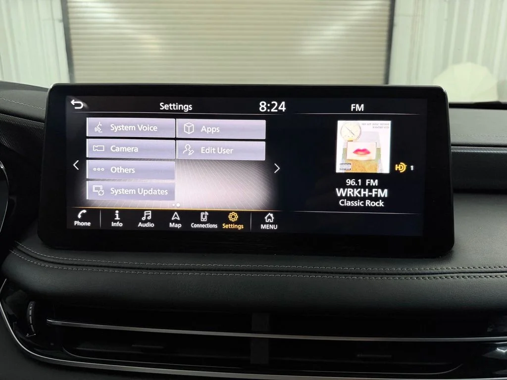 Certified Used 2023 Gray INFINITI LUXE image 25