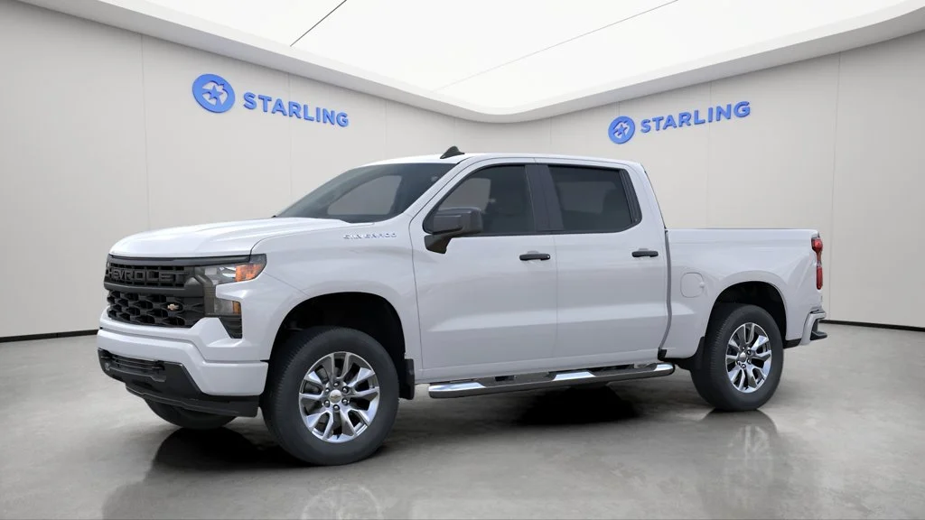 New 2026 Summit White Chevrolet Custom image 3