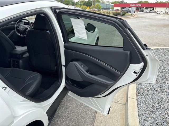 New 2026 Star White Metallic Tri-coat Ford Premium image 59