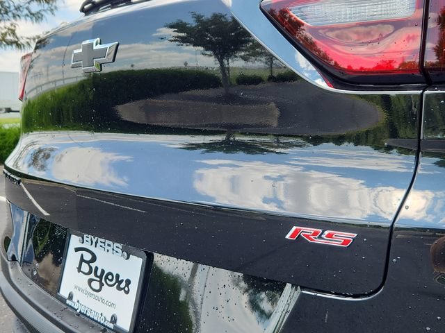 New 2026 Mosaic Black Metallic Chevrolet RS image 11
