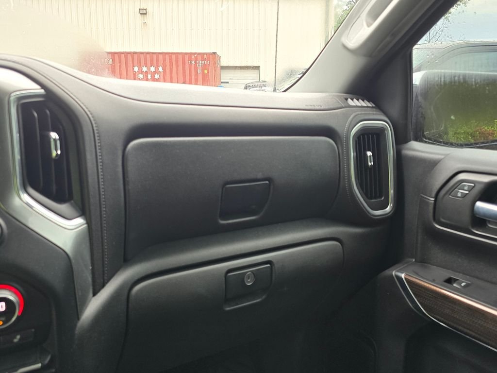 Used 2020 Black Chevrolet LT image 22