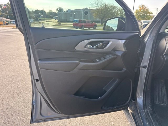 Used 2019 Gray Chevrolet LS image 13