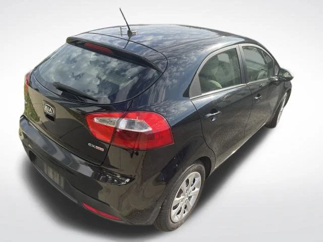Used 2012 Black Kia EX image 10