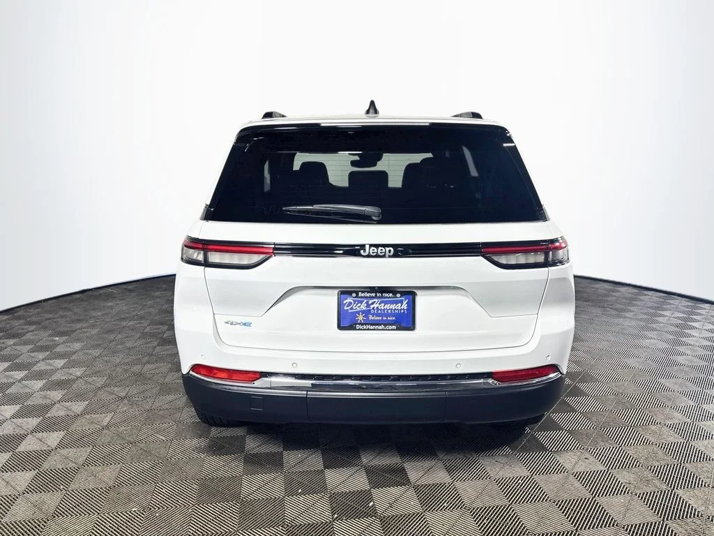 Used 2024 White Jeep 4xe image 7