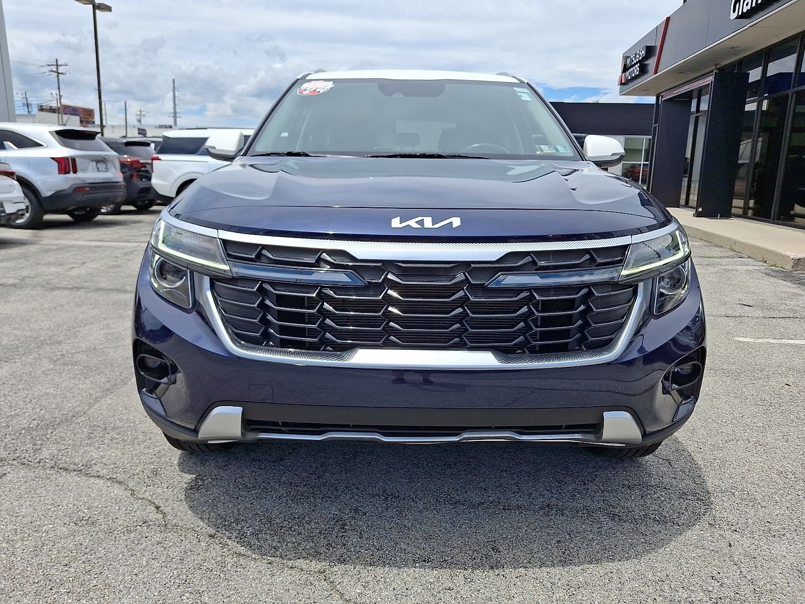 Used 2024 Blue Kia S image 2