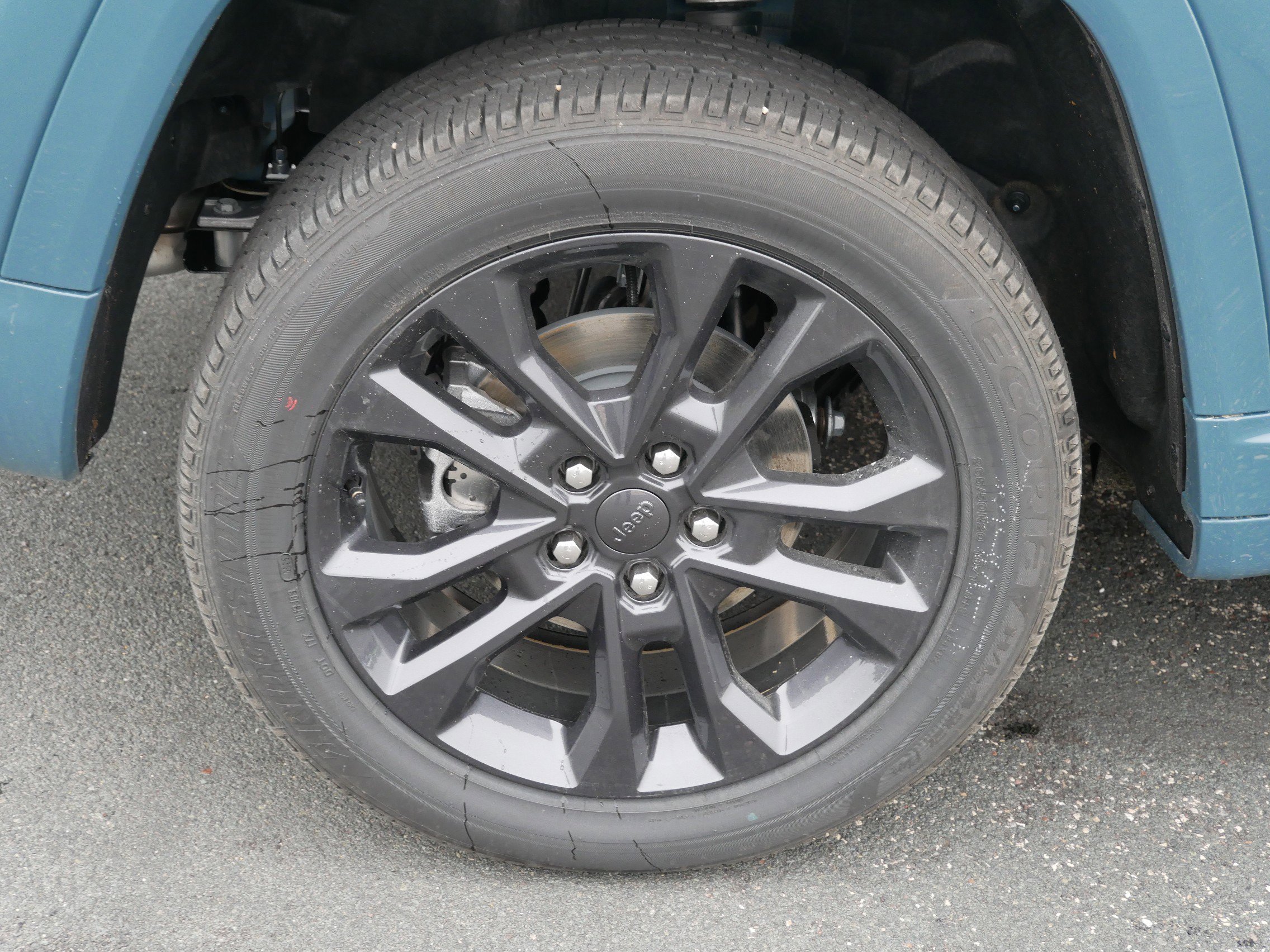 New 2026 Steel Blue Exterior Paint Jeep Limited Reserve image 9