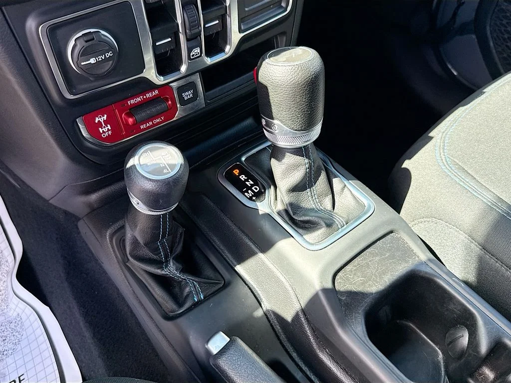 Used 2022 Gray Jeep Unlimited Rubicon 4xe image 18
