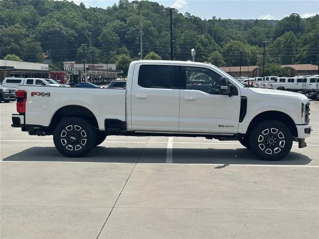 New 2026 Star White Metallic Tri-Coat Ford F-250® Platinum® image 22