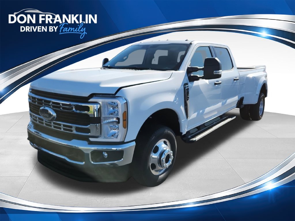 Used 2026 White Ford XLT image 1