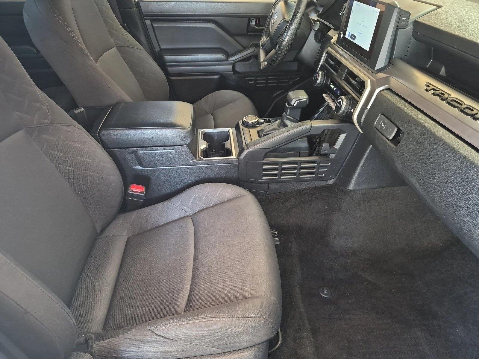 Used 2024 Ice Cap Toyota SR5 image 19