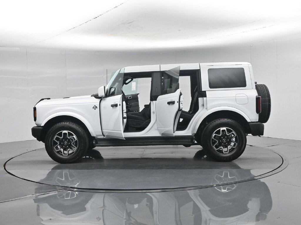 New 2026 Oxford White Ford Outer Banks image 35