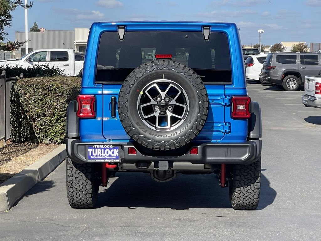New 2026 Hydro Blue Pearl-Coat Exterior Paint Jeep Rubicon image 10