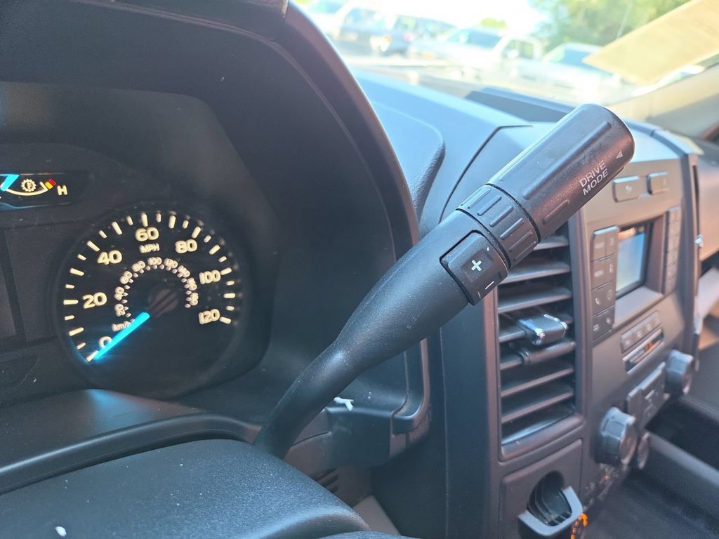 Used 2020  Ford XL image 14