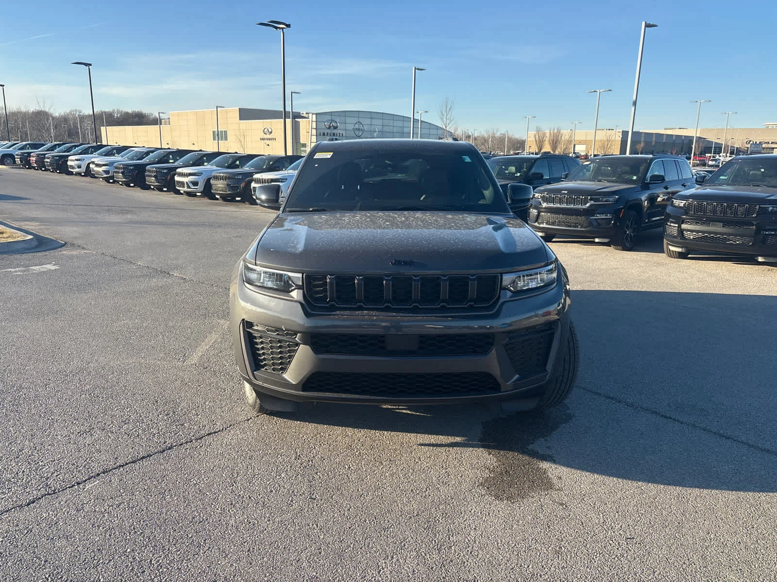 New 2026 Baltic Gray Metallic Clearcoat Jeep Laredo Altitude image 3
